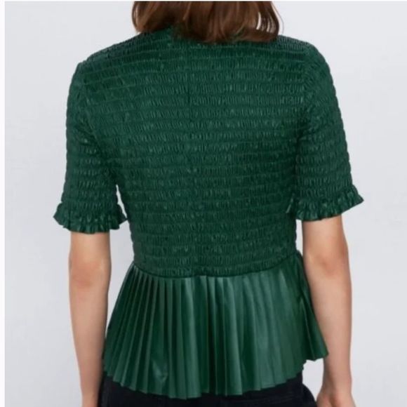 Zara Green Faux Leather Pleather Smocked Peplum Top Size Small - Picture 2 of 5